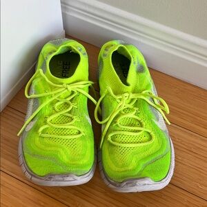 Nike Free Flyknit+ Volt Size 8